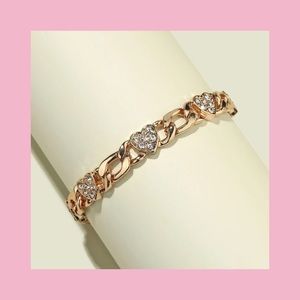 Heart crystal bracelet